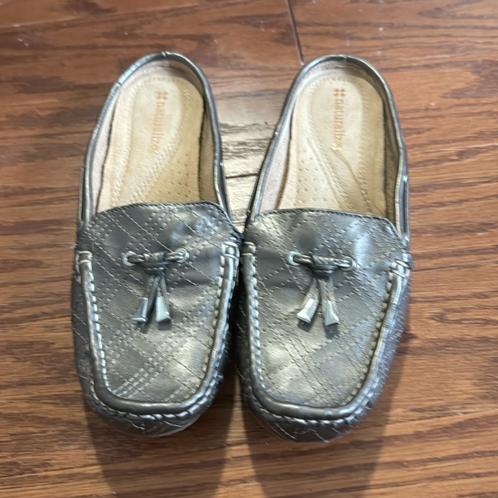 Naturalizer open back flat casual dress shoes